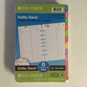 Daytimer 2019 2 pg/ day refill
